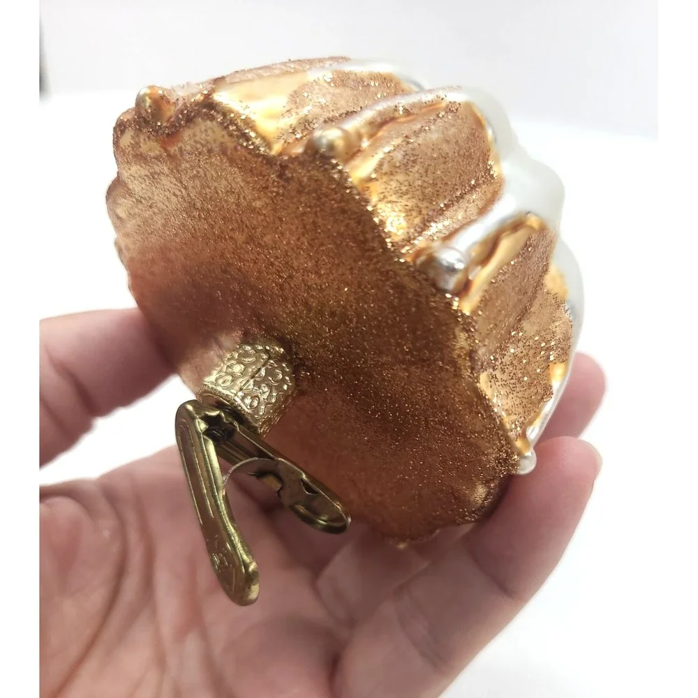 Old World Christmas Bundt Cake Clip on Ornament 3